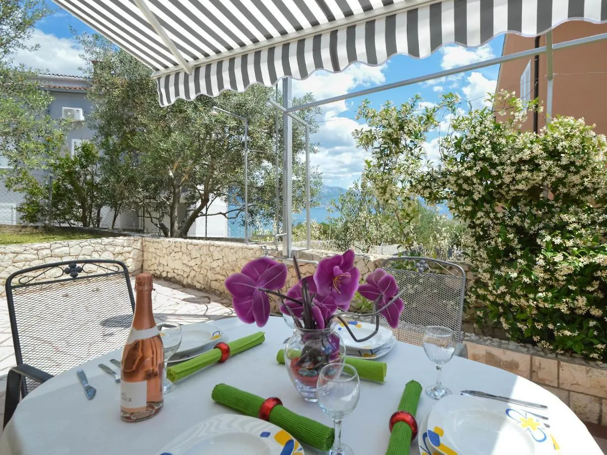 Apartment Slavica-1 By Interhome Trogir Croácia